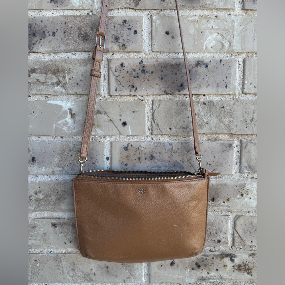 Tory Burch Tan Leather Kira Women’s  Crossbody Bag